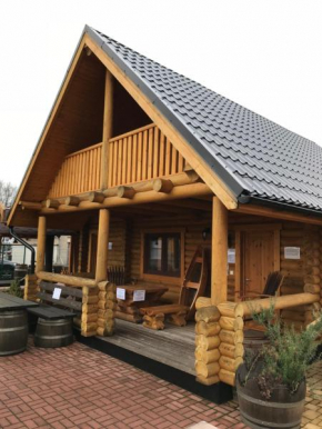 Отель Wellness Hütte am Zwenkauer See bei Leipzig  Цвенкау